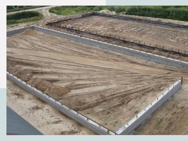 Фундамент для ангаров в Владивосток от 610 руб.